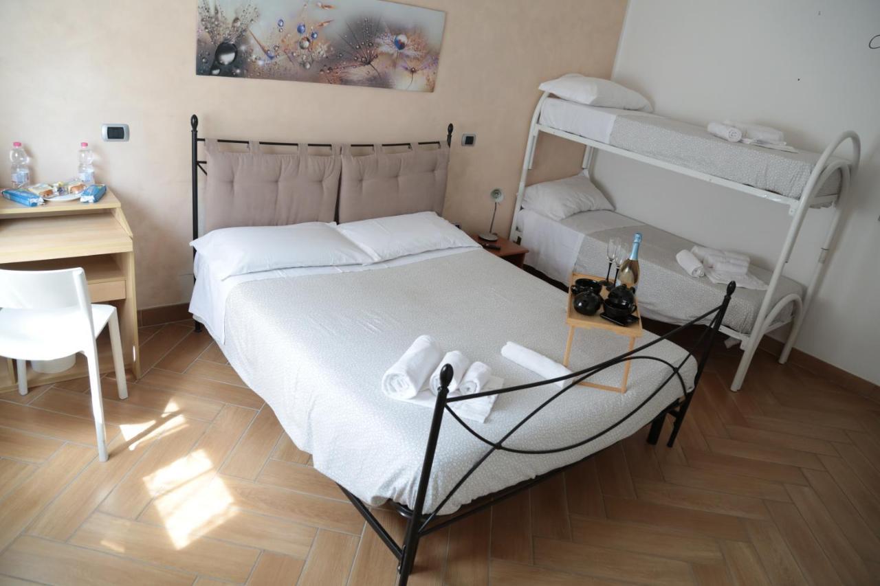 Guest House Simonazzi Reggio Emilia Exterior foto