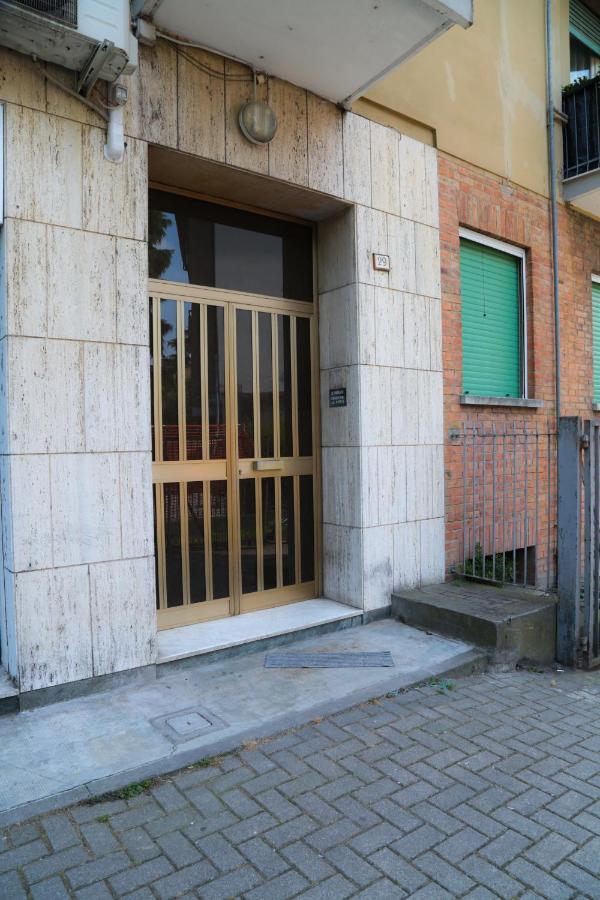 Guest House Simonazzi Reggio Emilia Exterior foto