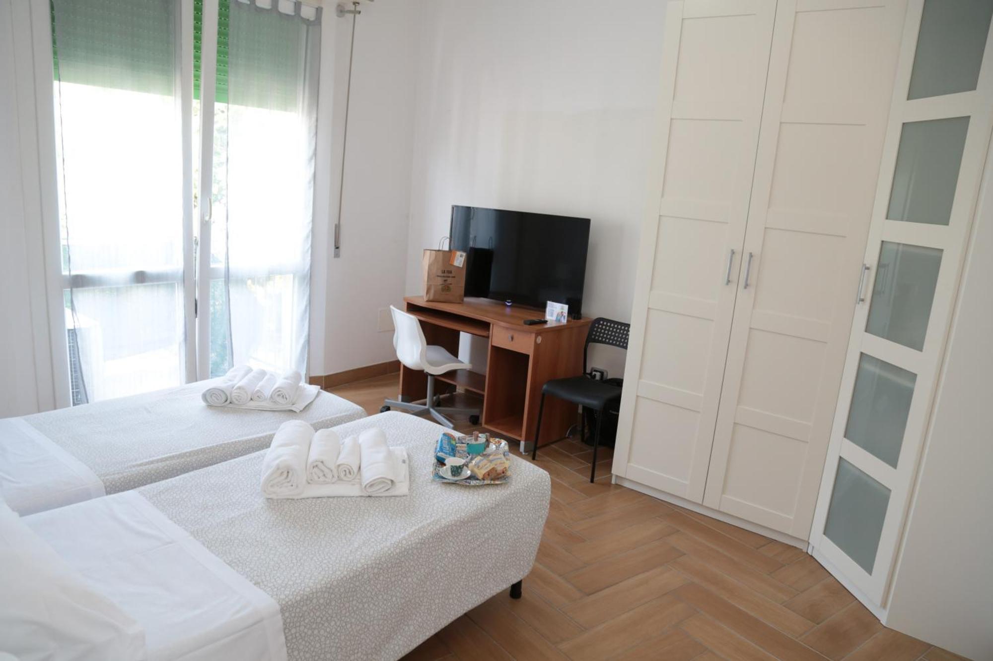 Guest House Simonazzi Reggio Emilia Exterior foto