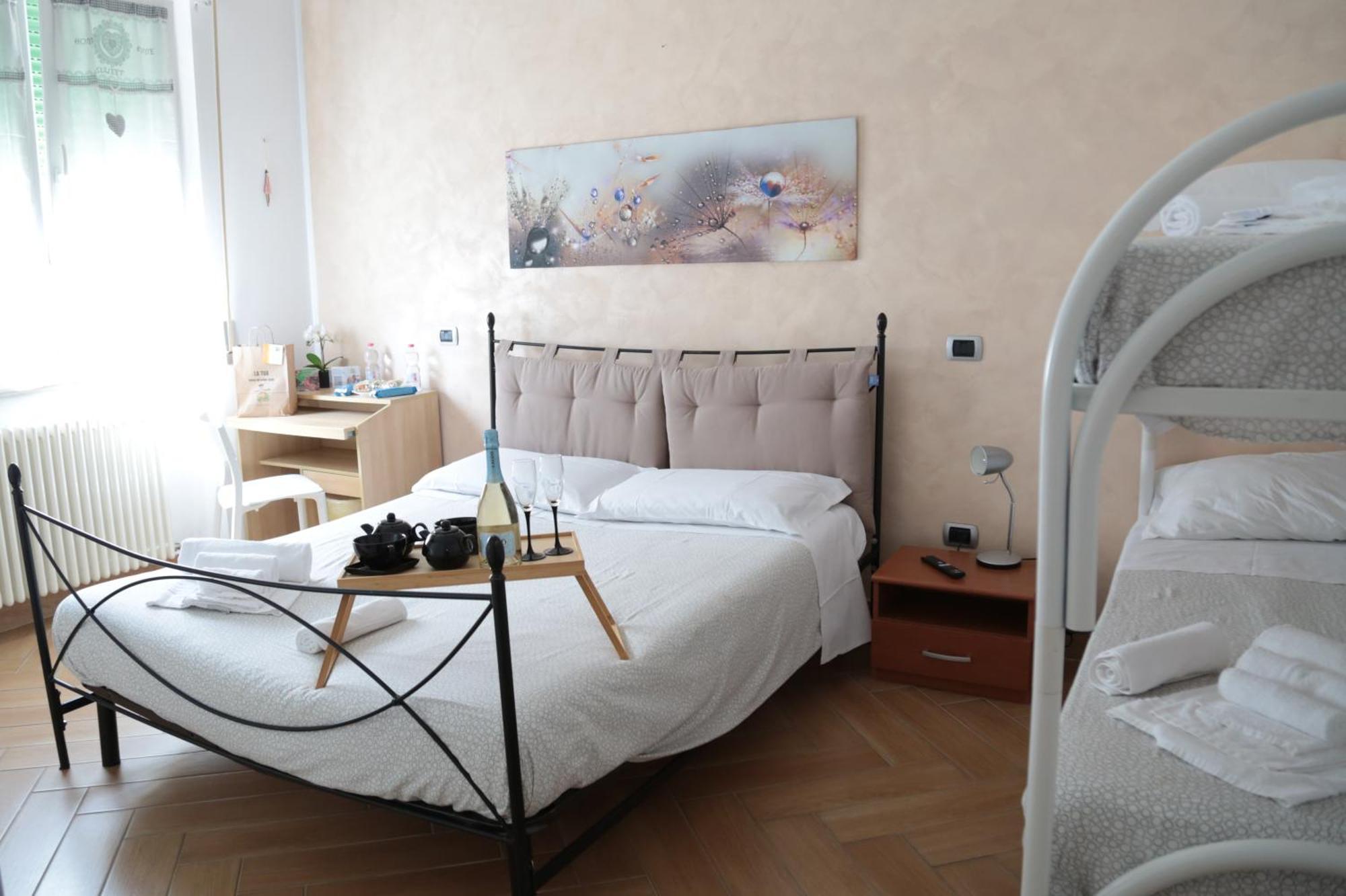 Guest House Simonazzi Reggio Emilia Exterior foto