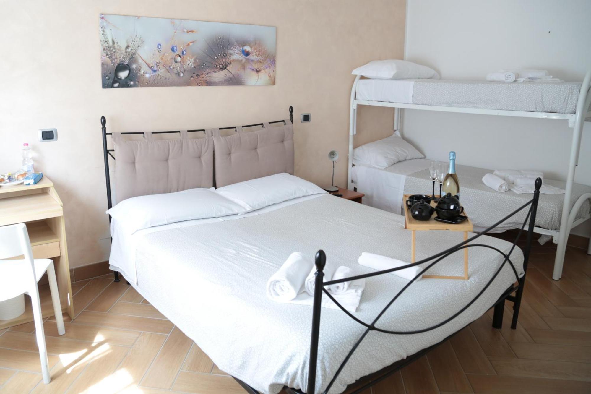 Guest House Simonazzi Reggio Emilia Exterior foto
